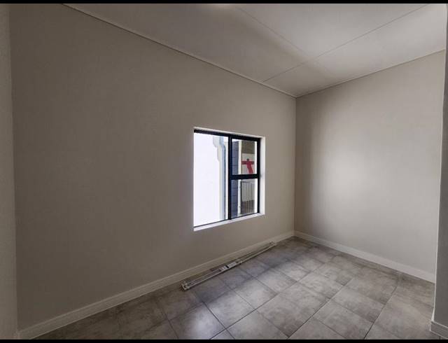 1 BEDROOM PROPERTY TO RENT IN GREENBAY ECO ESTATE